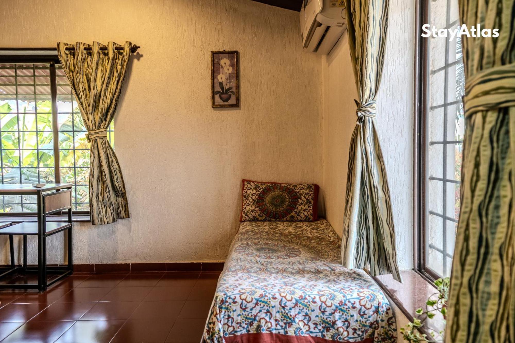 Nysa Villa & Homestay By Stayatlas Igatpuri Exterior foto
